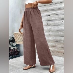 Chic Wide-Leg Pants in Charcoal
